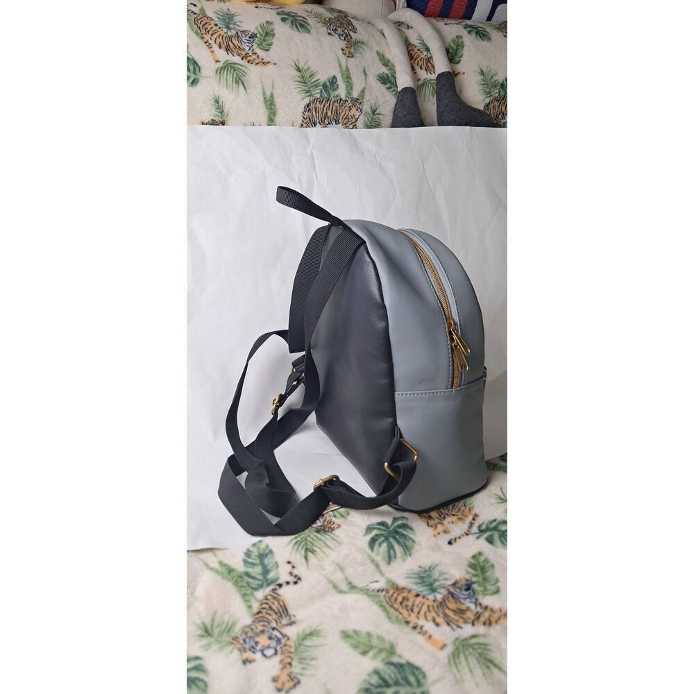 Funko Pop Netflix Stranger Things Exclusive Demogorgon Surfer Mini Backpack - Picture 3 of 4